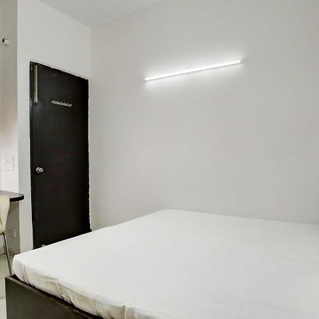 Aashiyana Homes New Delhi Buitenkant foto