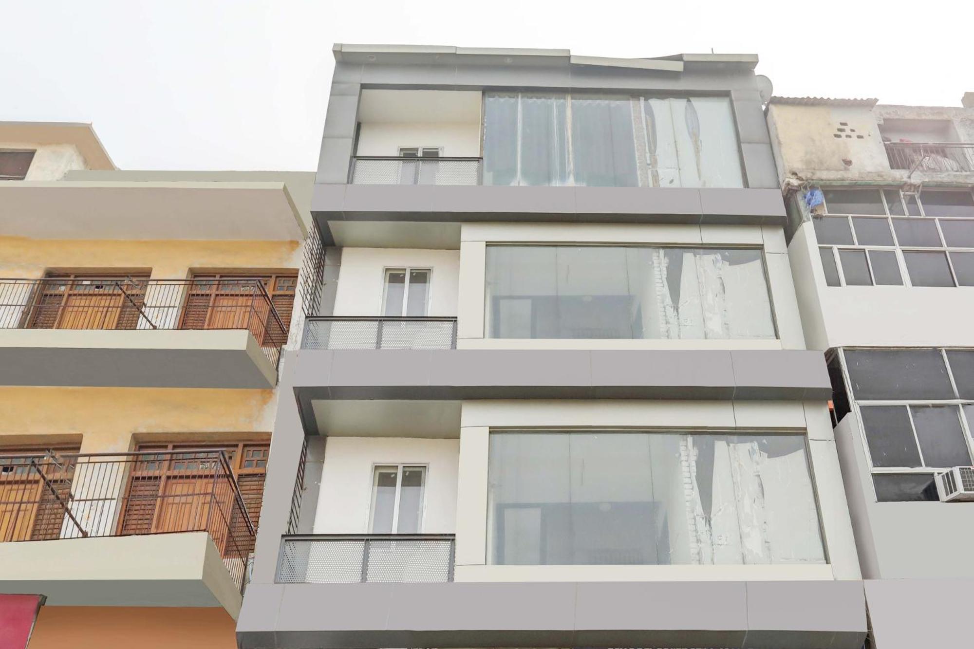 Aashiyana Homes New Delhi Buitenkant foto
