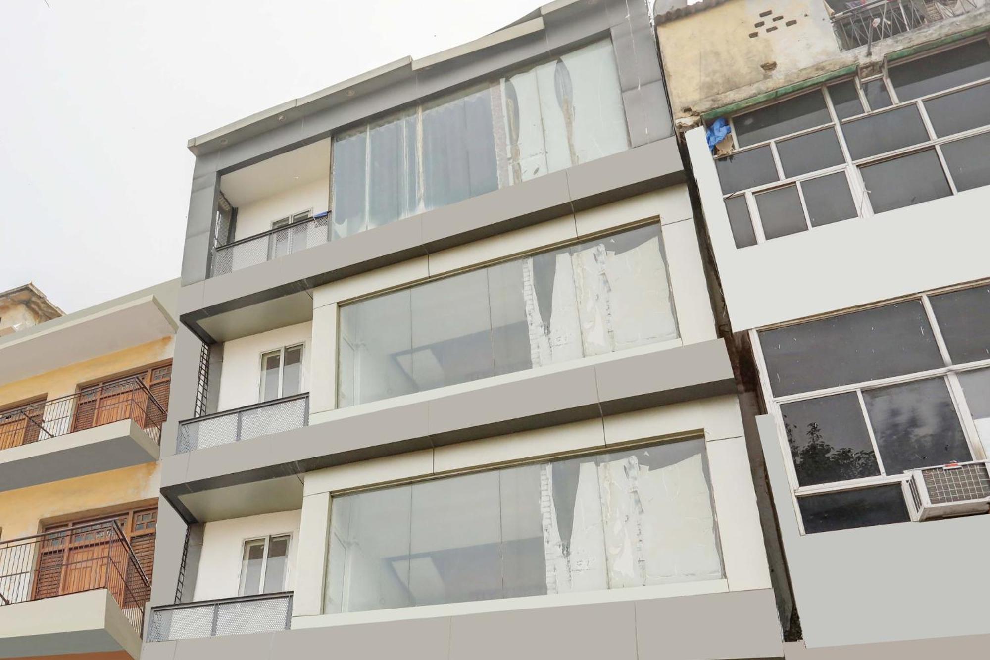 Aashiyana Homes New Delhi Buitenkant foto