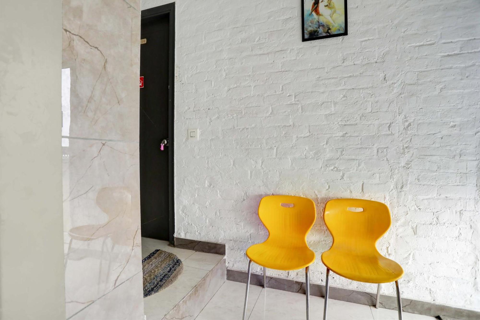 Aashiyana Homes New Delhi Buitenkant foto